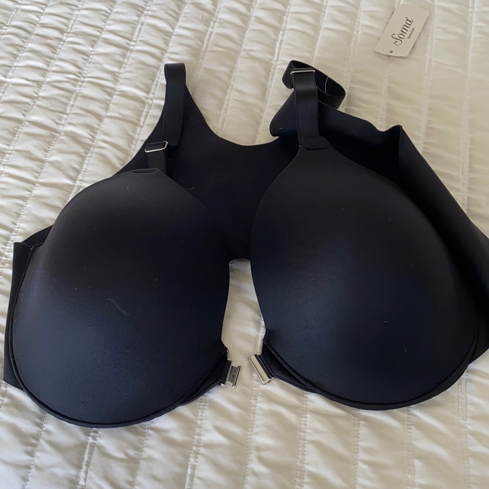 Soma Intimates vanquishing back bra.